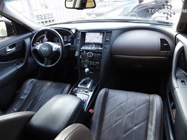 Infiniti FX30
