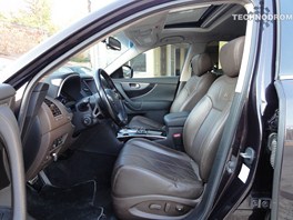 Infiniti FX30
