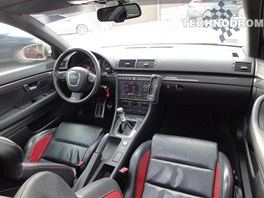 Audi RS4